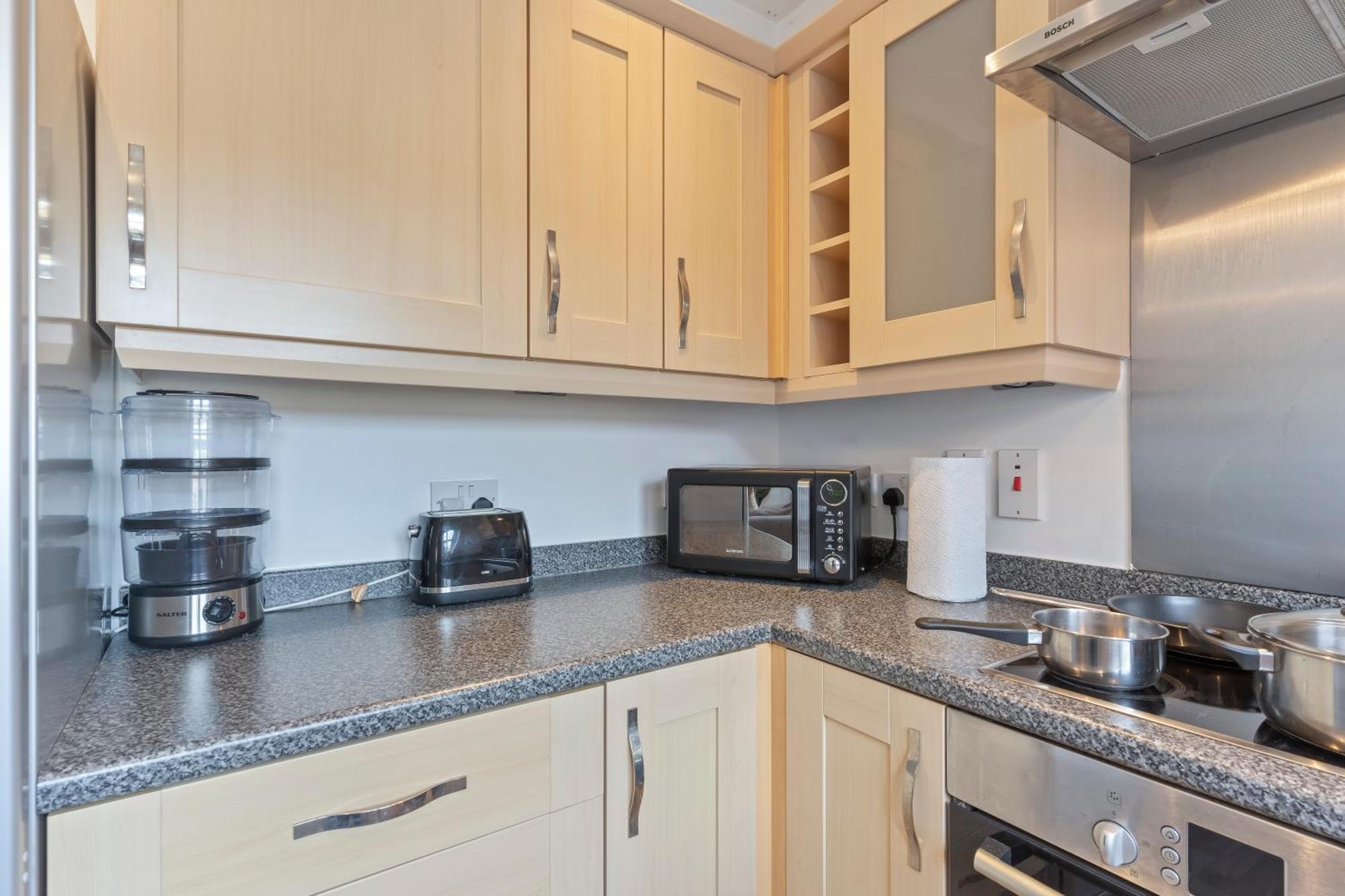 Ava'S Apartment - 1 Bedroom In Solihull Centre - Free Parking - Wi-Fi Eksteriør bilde